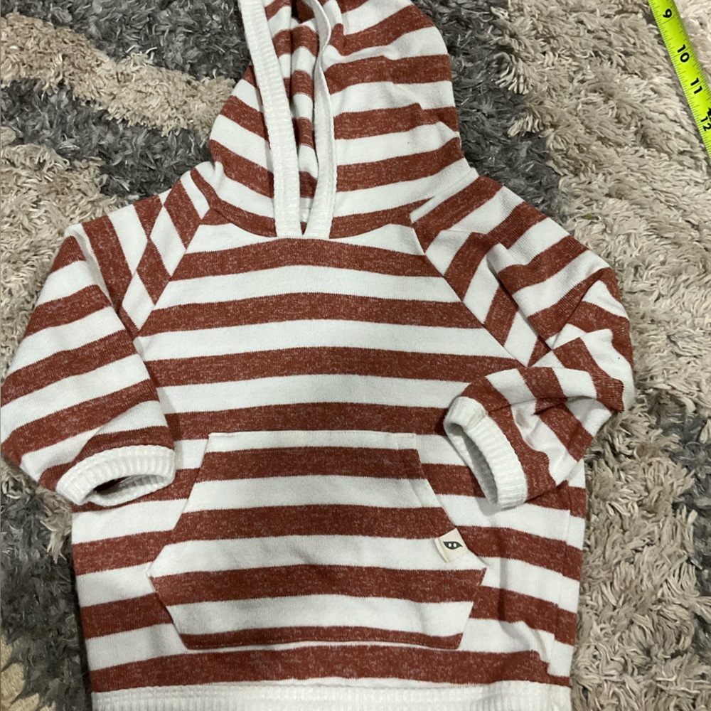 BABY EASY PEASY HOODIE SZ 6-9m